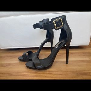 Steve Madden black heels size 8.5